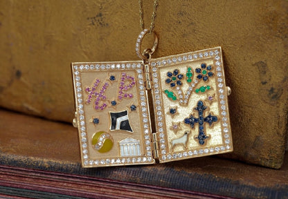 What's Your Story - Custom Gold Books