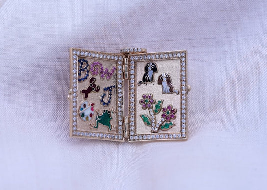 What's Your Story - Custom Gold Books